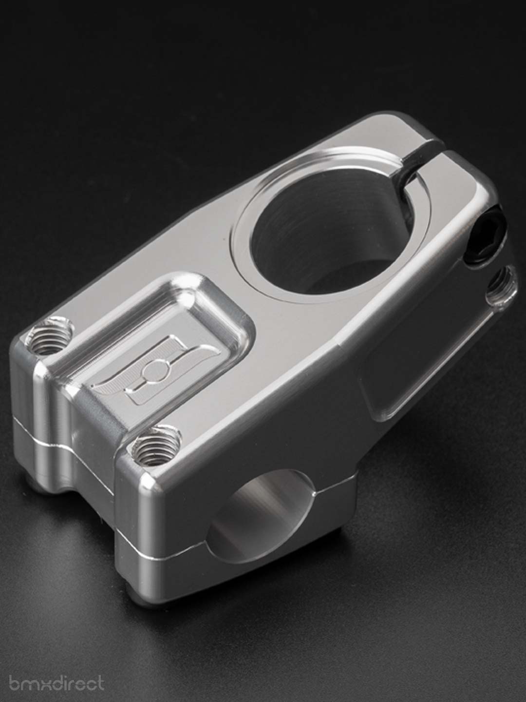 NOUS Reverse V.2 Stem