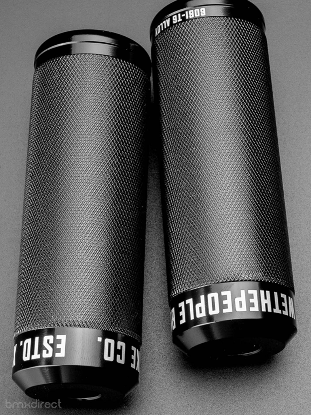 Wethepeople Sinus Aluminium Pegs 4.15″ - Pair (Black)